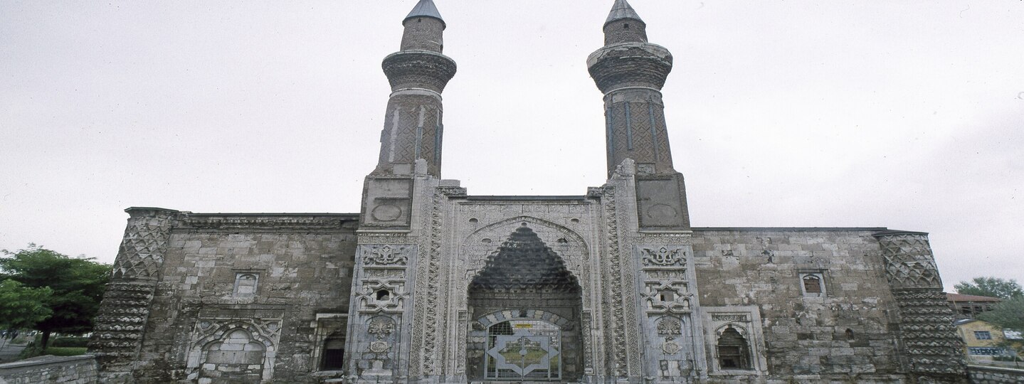 Gök Medrese